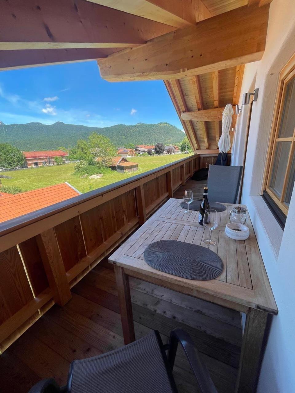 Block'S Lounge Lägenhet Krün Exteriör bild